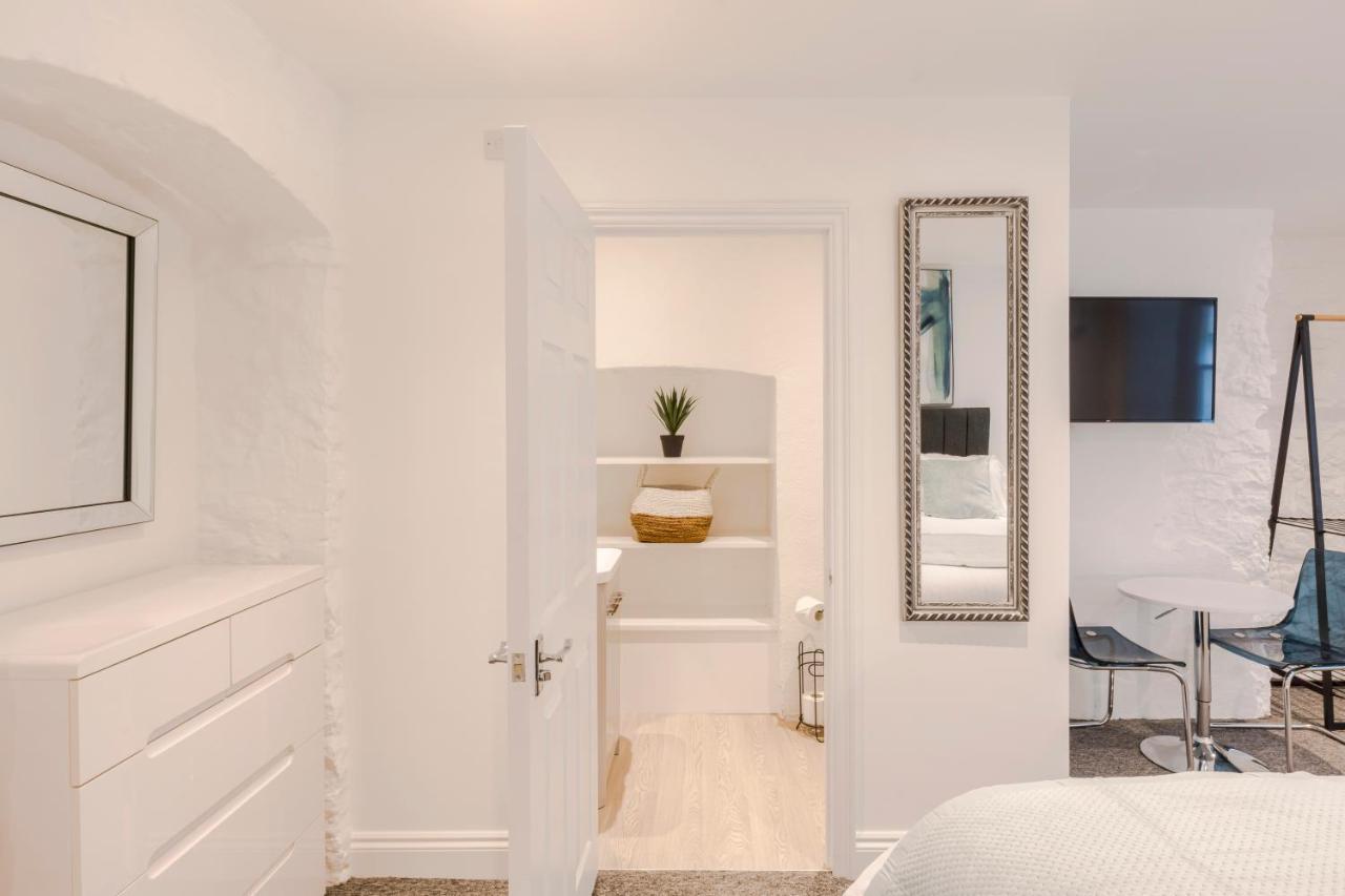 4 Berkeley Square I Your Apartment Bristol Exterior foto